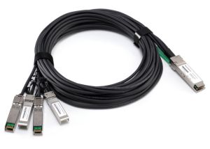 Hewlett Packard Enterprise BLc QSFP+ to 4x10G SFP+ AOC 15m Opt cable de fibra optica QSFP+ 4x SFP+