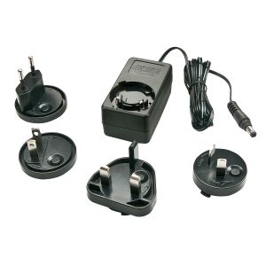 Lindy 73813 adaptador e inversor de corriente 15 W Negro