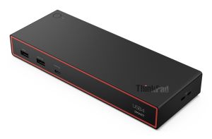 Lenovo ThinkPad USB4 Smart Dock 5500 with 135W Adapter Alámbrico Negro