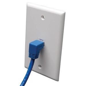 Tripp Lite N204-003-BL-DN Cable Ethernet (UTP) Patch Moldeado Cat6 Gigabit en Ángulo hacia Abajo (RJ45 en Ángulo Recto hacia Abajo M a RJ45 M), Azul, 0.91 m [3 pies]